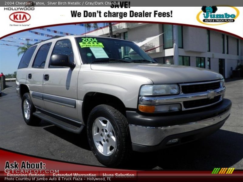 Silver Birch Metallic / Gray/Dark Charcoal 2004 Chevrolet Tahoe