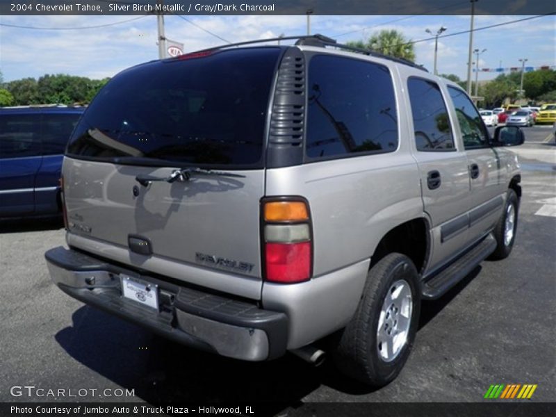 Silver Birch Metallic / Gray/Dark Charcoal 2004 Chevrolet Tahoe