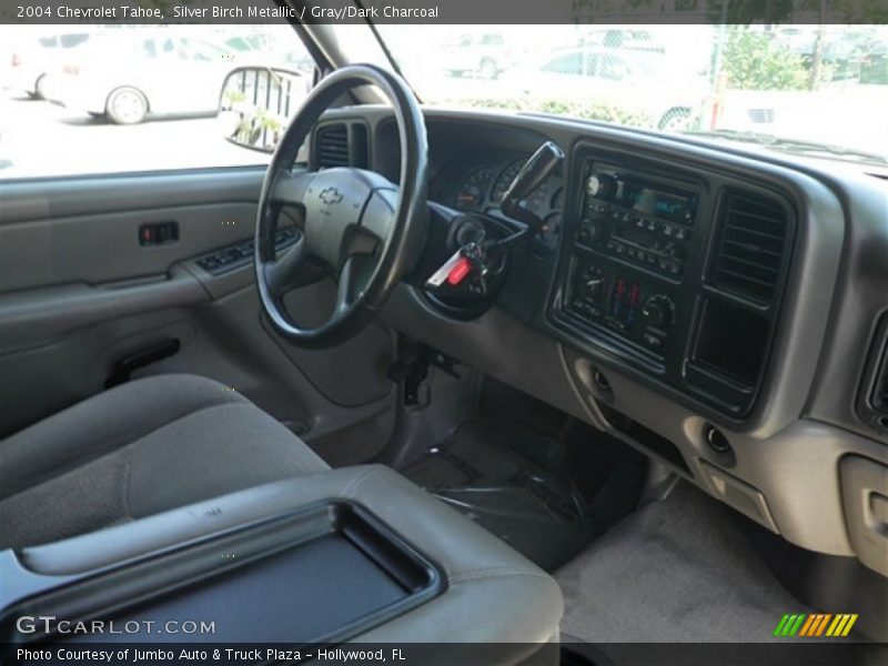 Silver Birch Metallic / Gray/Dark Charcoal 2004 Chevrolet Tahoe