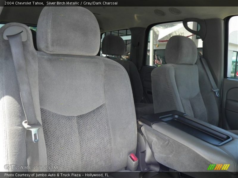 Silver Birch Metallic / Gray/Dark Charcoal 2004 Chevrolet Tahoe