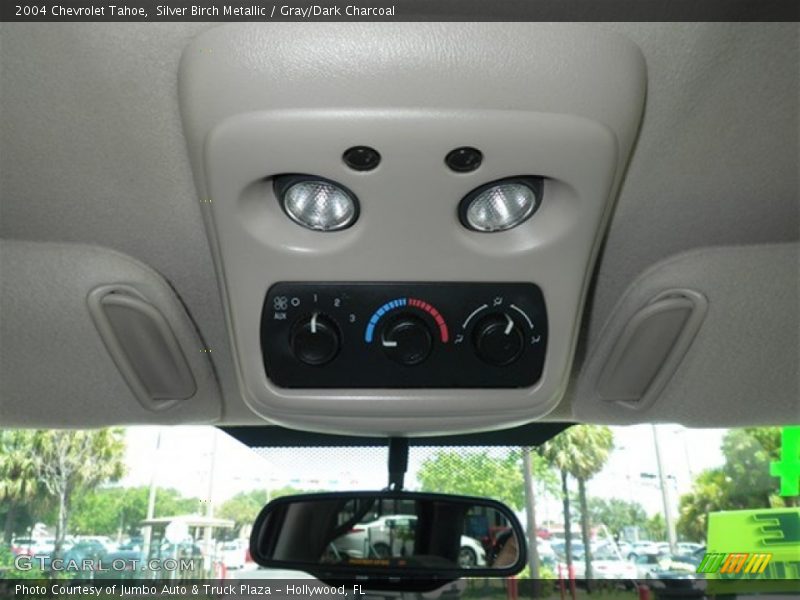 Silver Birch Metallic / Gray/Dark Charcoal 2004 Chevrolet Tahoe