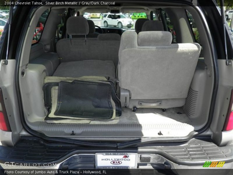 Silver Birch Metallic / Gray/Dark Charcoal 2004 Chevrolet Tahoe