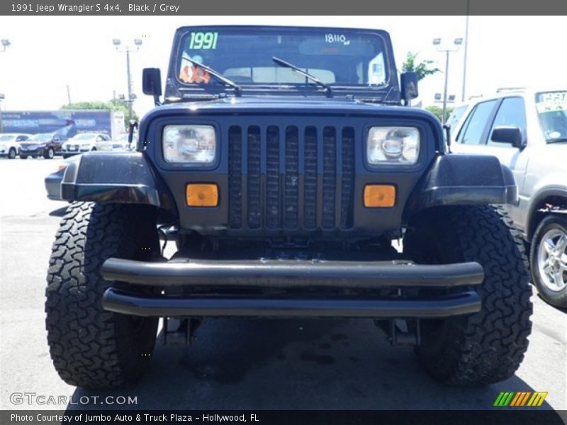 Black / Grey 1991 Jeep Wrangler S 4x4