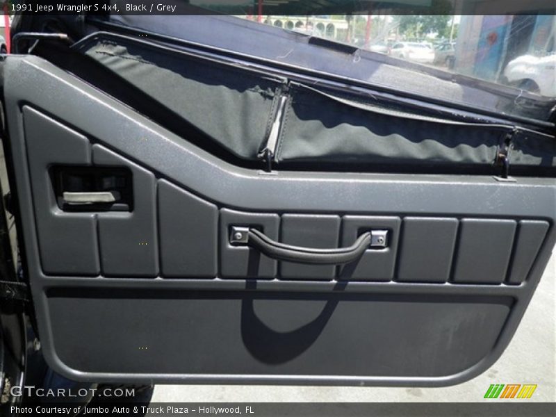 Black / Grey 1991 Jeep Wrangler S 4x4