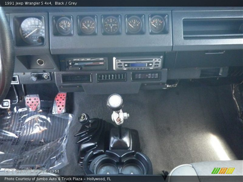 Black / Grey 1991 Jeep Wrangler S 4x4
