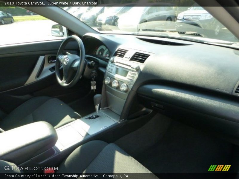 Super White / Dark Charcoal 2010 Toyota Camry SE