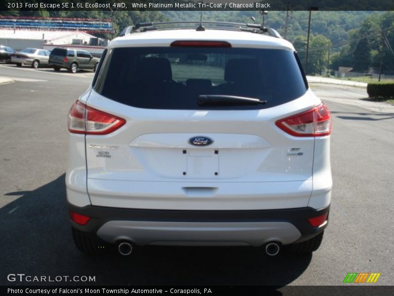 White Platinum Metallic Tri-Coat / Charcoal Black 2013 Ford Escape SE 1.6L EcoBoost 4WD