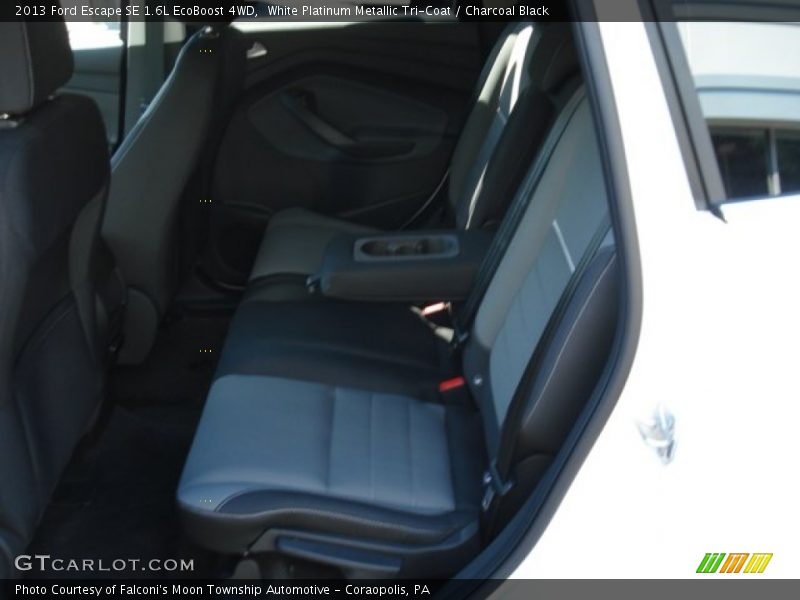 White Platinum Metallic Tri-Coat / Charcoal Black 2013 Ford Escape SE 1.6L EcoBoost 4WD