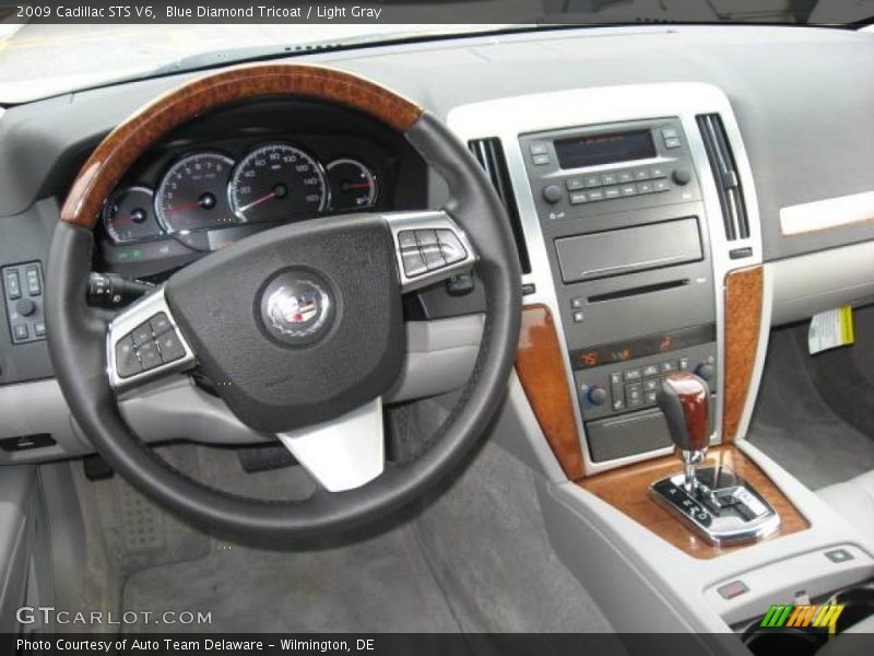 Blue Diamond Tricoat / Light Gray 2009 Cadillac STS V6
