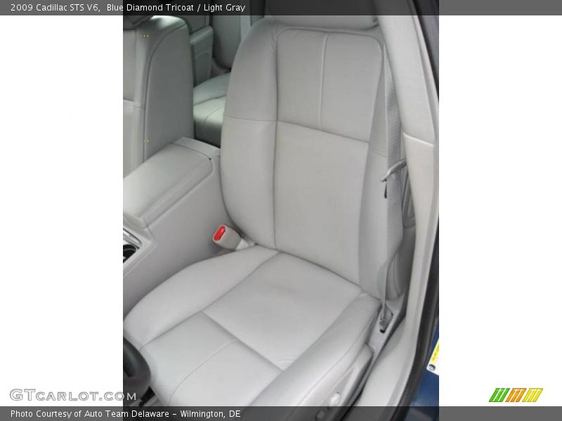 Blue Diamond Tricoat / Light Gray 2009 Cadillac STS V6