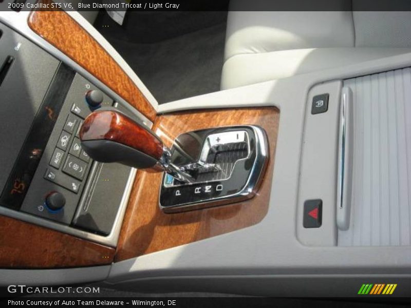 Blue Diamond Tricoat / Light Gray 2009 Cadillac STS V6