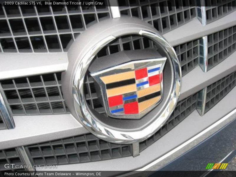 Blue Diamond Tricoat / Light Gray 2009 Cadillac STS V6