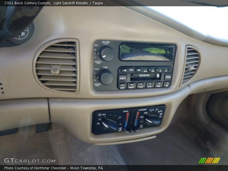 Light Sandrift Metallic / Taupe 2001 Buick Century Custom
