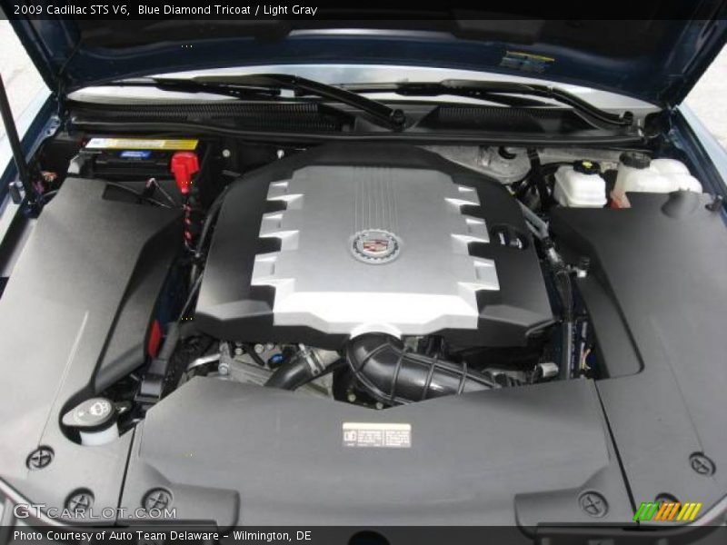 Blue Diamond Tricoat / Light Gray 2009 Cadillac STS V6