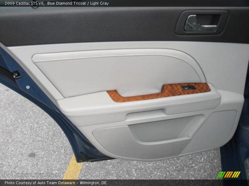 Blue Diamond Tricoat / Light Gray 2009 Cadillac STS V6