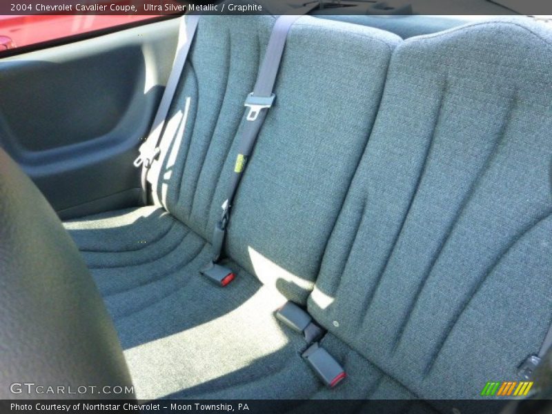 Ultra Silver Metallic / Graphite 2004 Chevrolet Cavalier Coupe