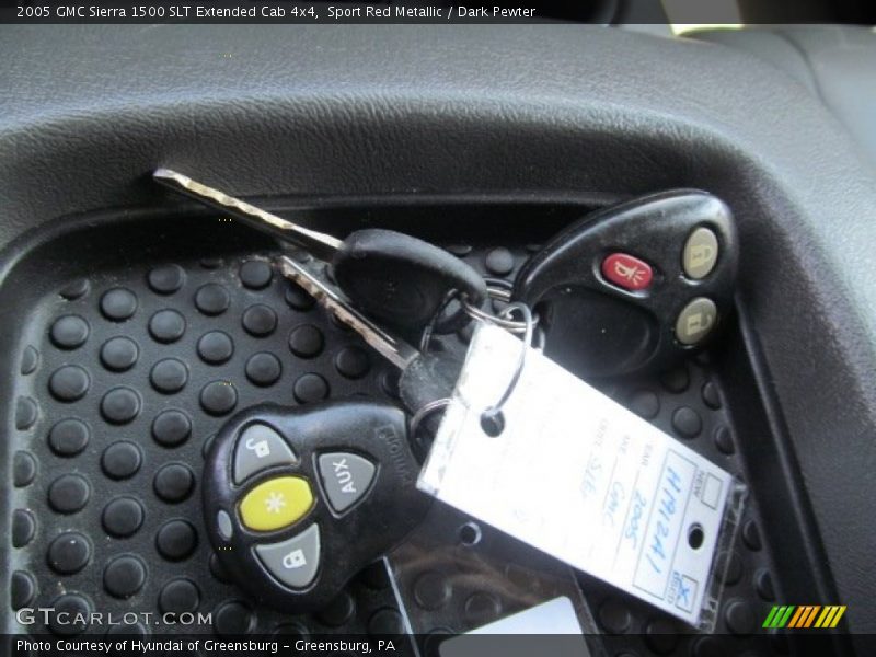 Sport Red Metallic / Dark Pewter 2005 GMC Sierra 1500 SLT Extended Cab 4x4