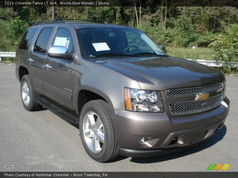 Front 3/4 View of 2013 Tahoe LT 4x4