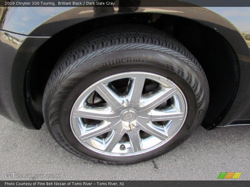 Brilliant Black / Dark Slate Gray 2009 Chrysler 300 Touring