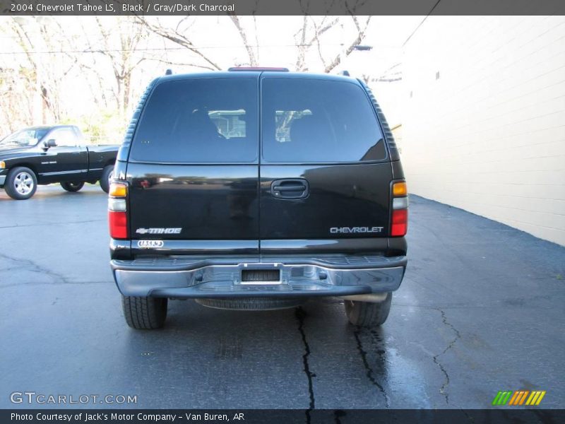 Black / Gray/Dark Charcoal 2004 Chevrolet Tahoe LS