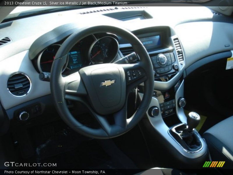 Dashboard of 2013 Cruze LS