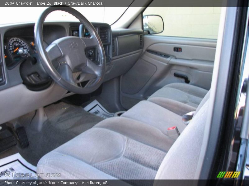 Black / Gray/Dark Charcoal 2004 Chevrolet Tahoe LS