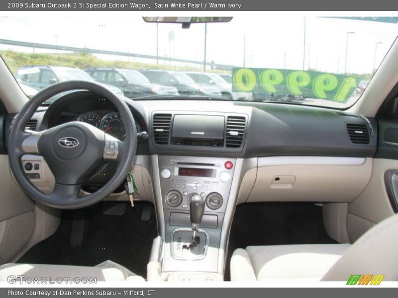 Satin White Pearl / Warm Ivory 2009 Subaru Outback 2.5i Special Edition Wagon
