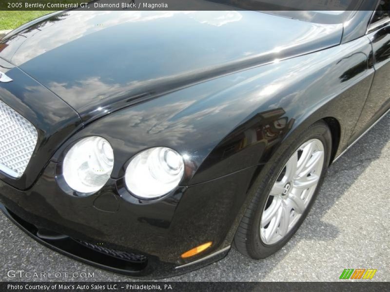 Diamond Black / Magnolia 2005 Bentley Continental GT