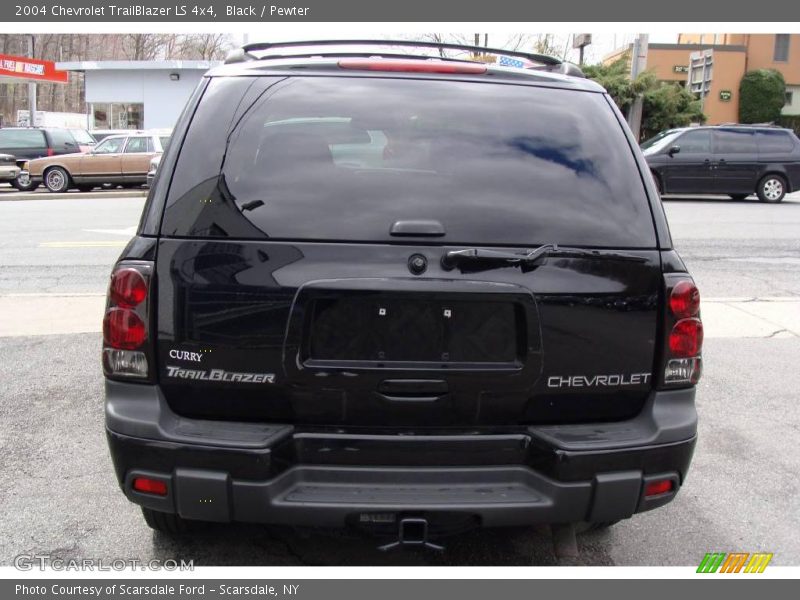 Black / Pewter 2004 Chevrolet TrailBlazer LS 4x4