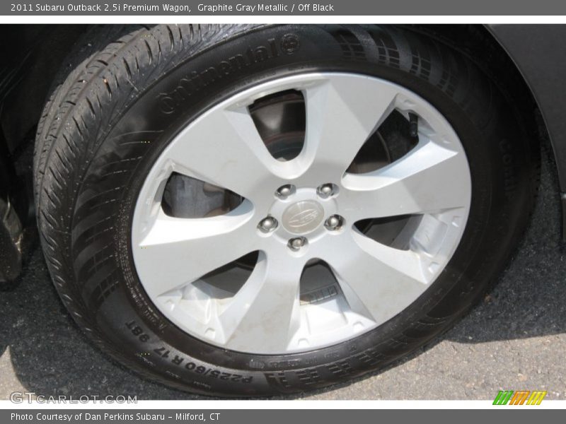 Graphite Gray Metallic / Off Black 2011 Subaru Outback 2.5i Premium Wagon