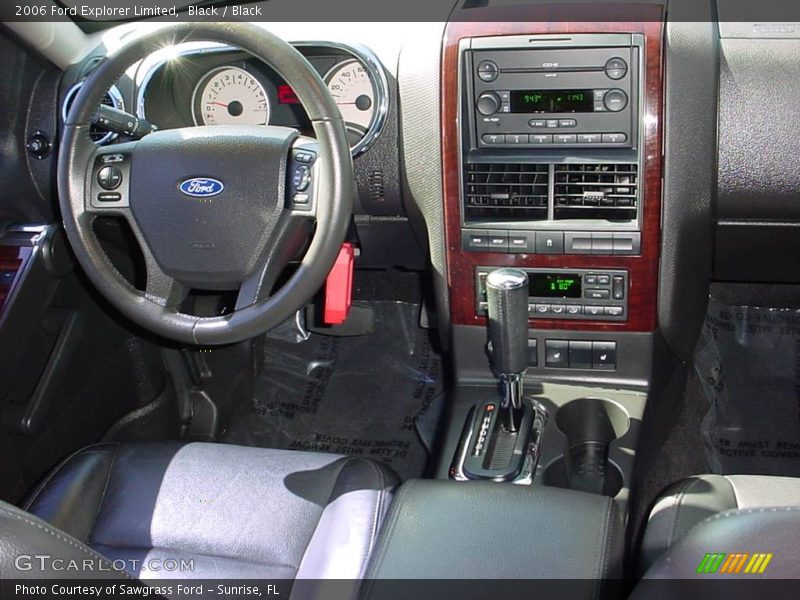 Black / Black 2006 Ford Explorer Limited