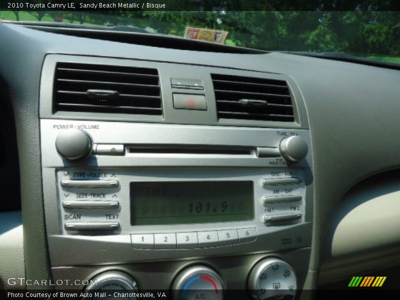 Sandy Beach Metallic / Bisque 2010 Toyota Camry LE
