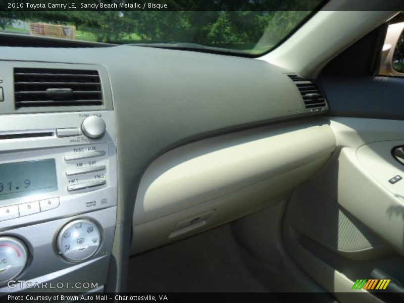 Sandy Beach Metallic / Bisque 2010 Toyota Camry LE