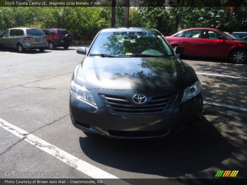 Magnetic Gray Metallic / Ash 2009 Toyota Camry LE