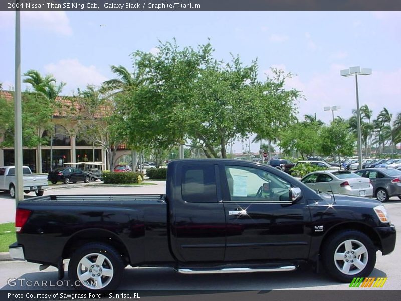 Galaxy Black / Graphite/Titanium 2004 Nissan Titan SE King Cab