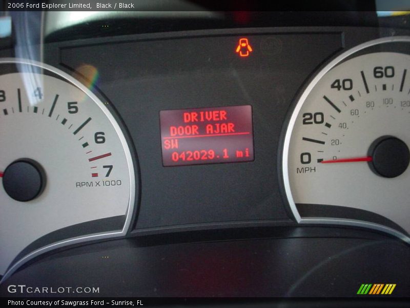 Black / Black 2006 Ford Explorer Limited