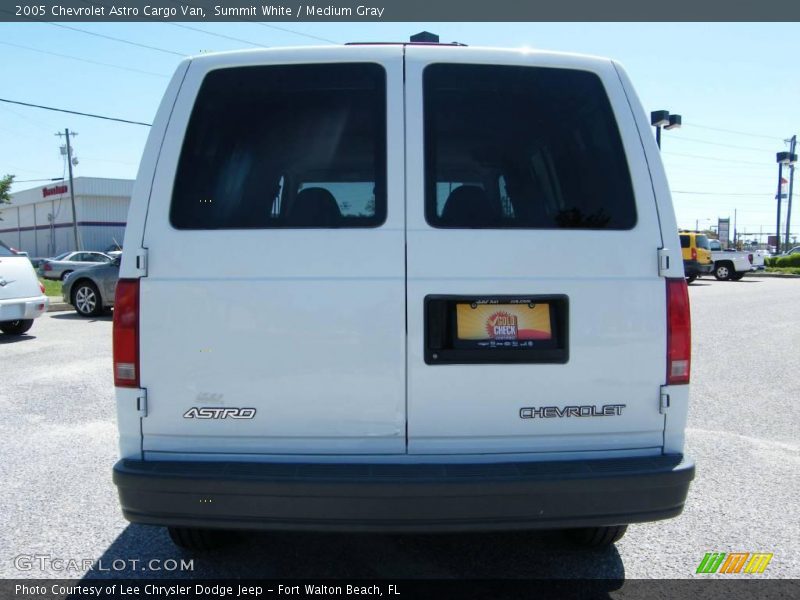 Summit White / Medium Gray 2005 Chevrolet Astro Cargo Van