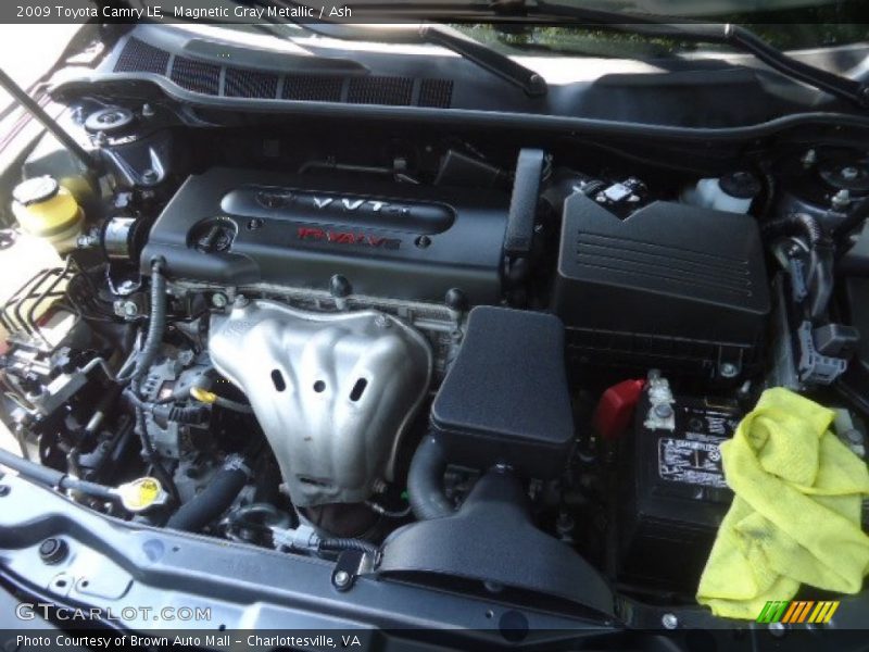 Magnetic Gray Metallic / Ash 2009 Toyota Camry LE