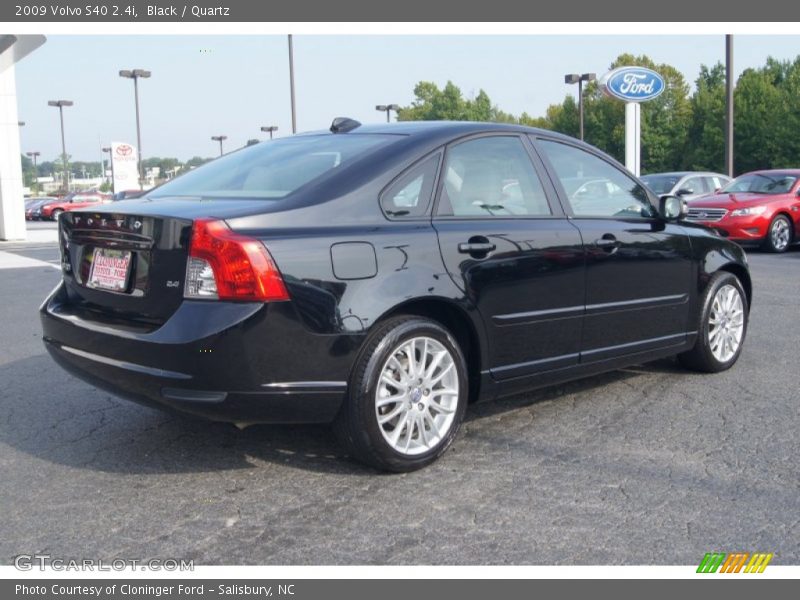 Black / Quartz 2009 Volvo S40 2.4i