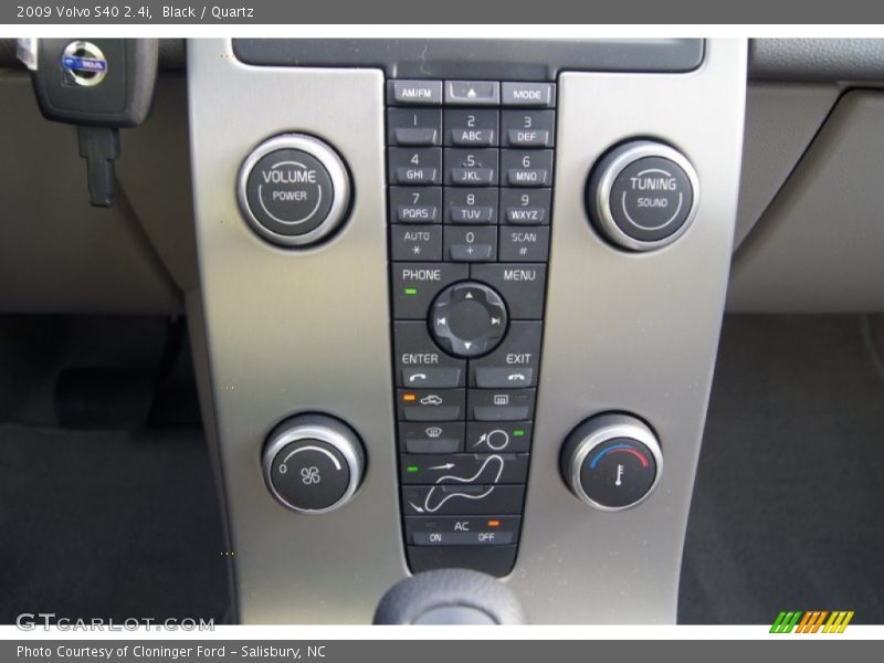 Black / Quartz 2009 Volvo S40 2.4i