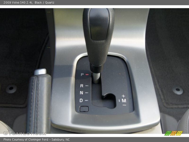 Black / Quartz 2009 Volvo S40 2.4i