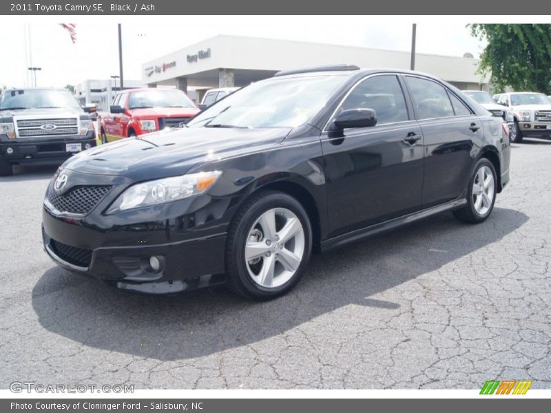 Black / Ash 2011 Toyota Camry SE