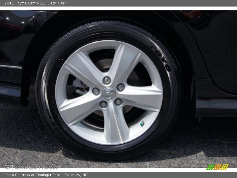 Black / Ash 2011 Toyota Camry SE