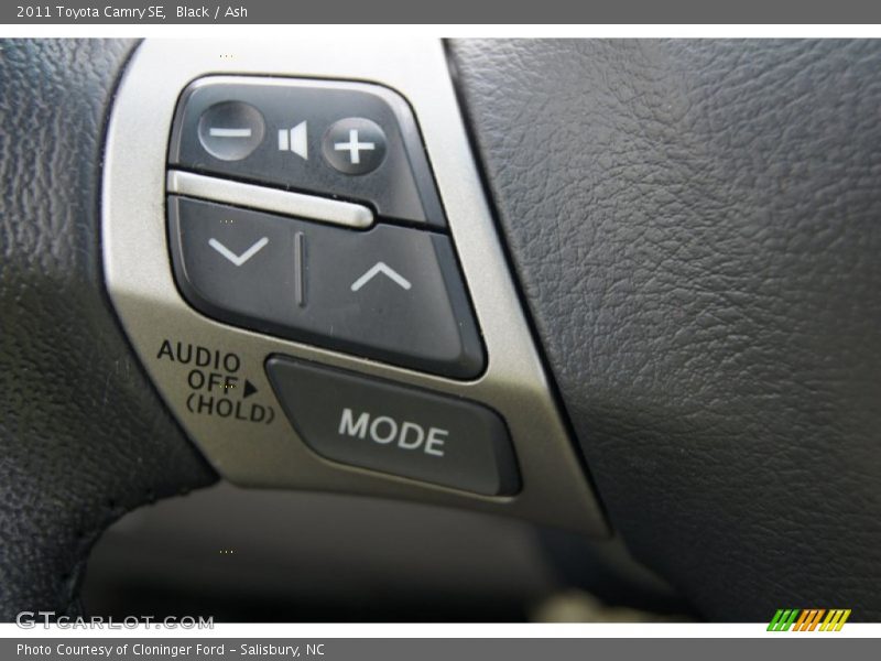 Black / Ash 2011 Toyota Camry SE