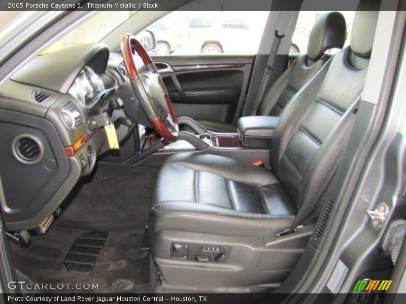 Titanium Metallic / Black 2005 Porsche Cayenne S