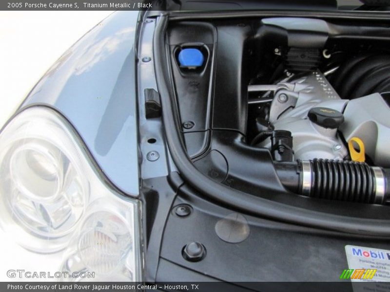 Titanium Metallic / Black 2005 Porsche Cayenne S