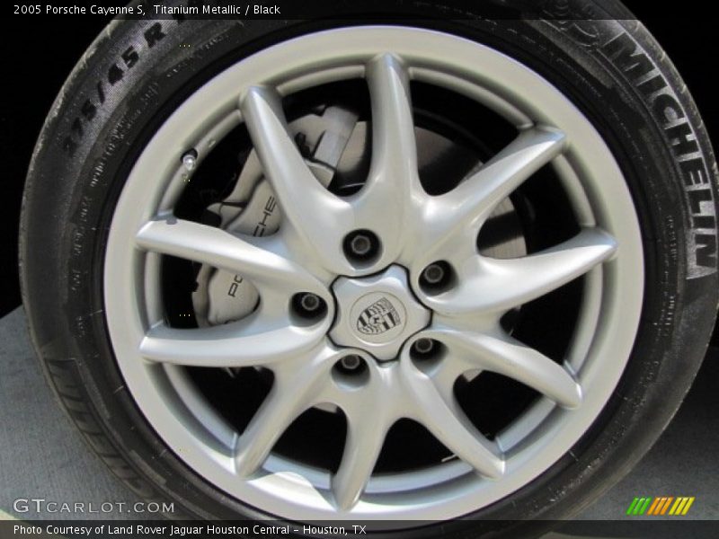 Titanium Metallic / Black 2005 Porsche Cayenne S