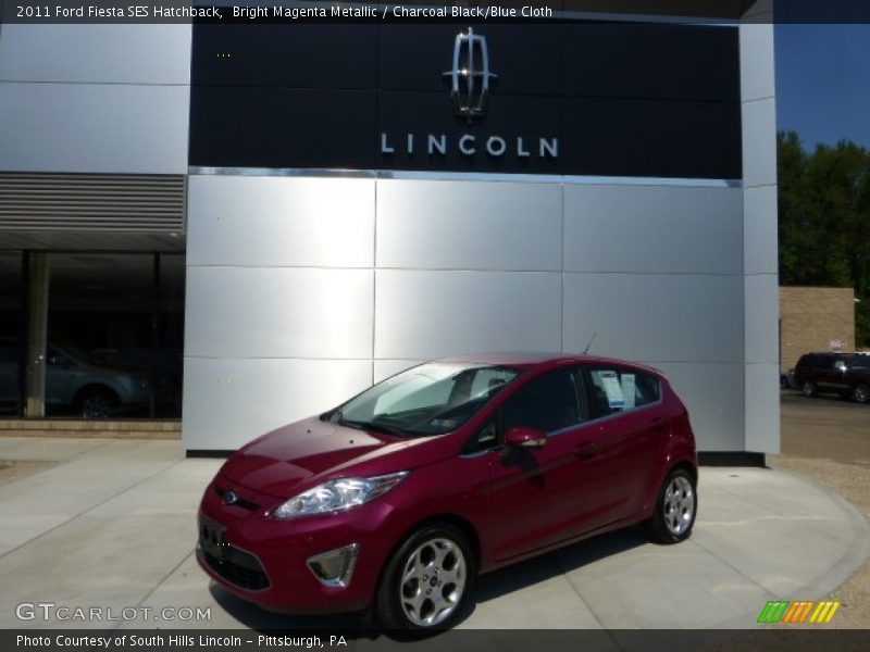 Bright Magenta Metallic / Charcoal Black/Blue Cloth 2011 Ford Fiesta SES Hatchback