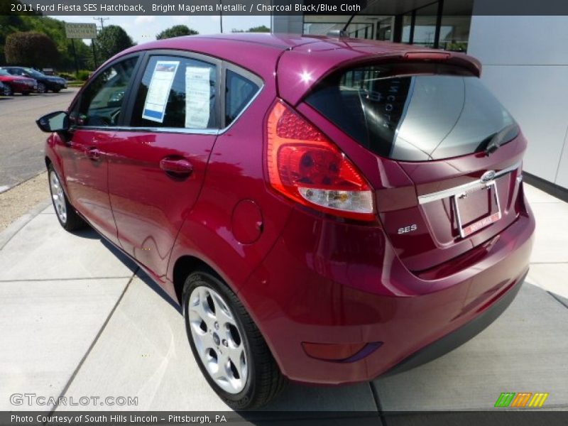 Bright Magenta Metallic / Charcoal Black/Blue Cloth 2011 Ford Fiesta SES Hatchback
