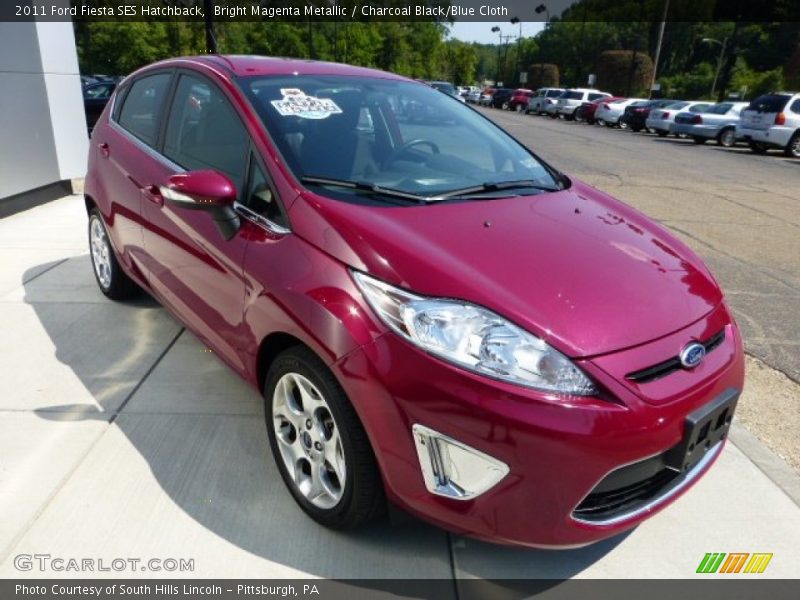 Front 3/4 View of 2011 Fiesta SES Hatchback